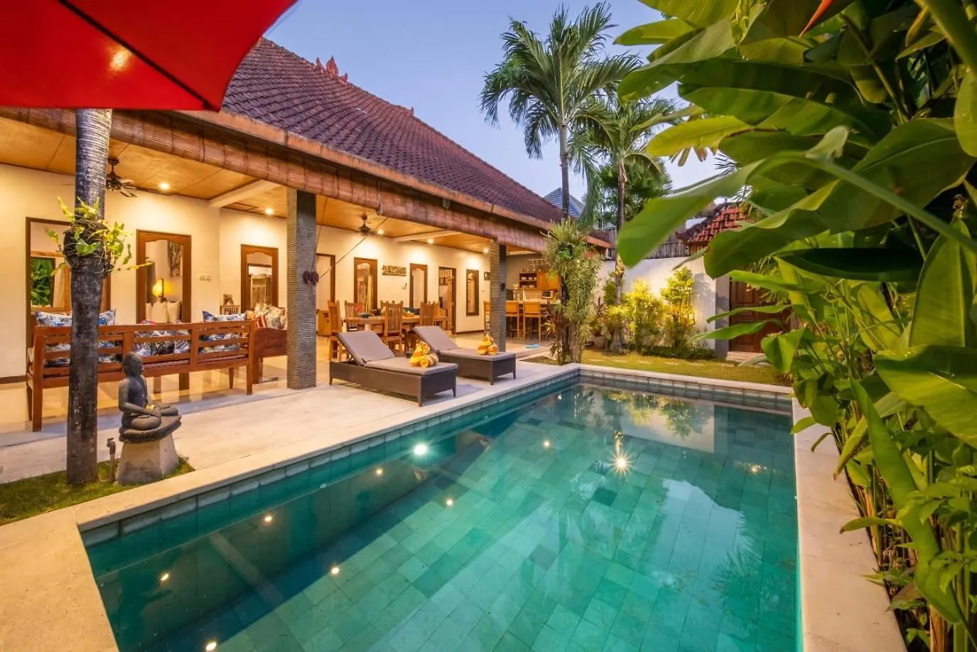 Villa Capri Sonne 4A Seminyak  Indonesia
