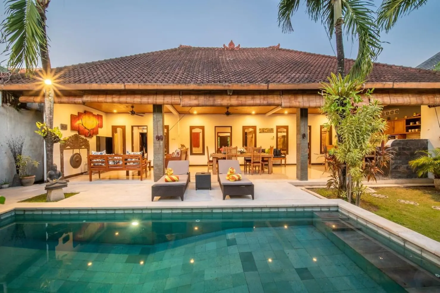 Villa Capri Sonne 4A Seminyak