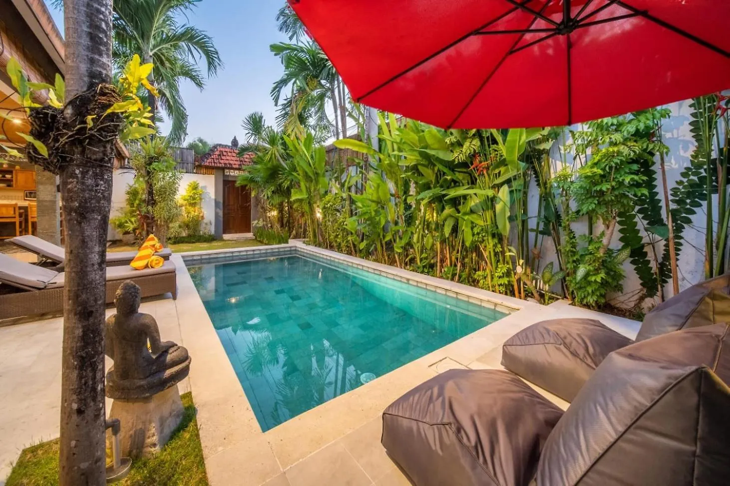 Villa Capri Sonne 4A Seminyak